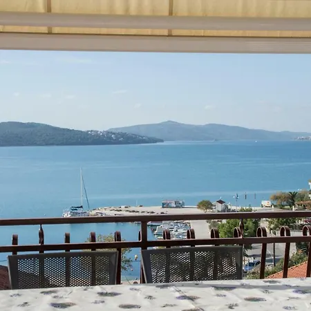 Appartement Apartman Boris *